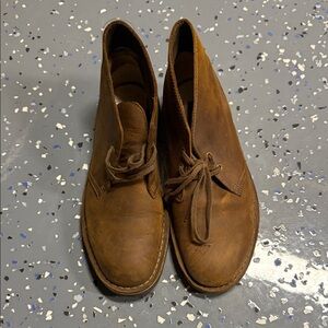 Clarks Men's Tan Chukka Boots